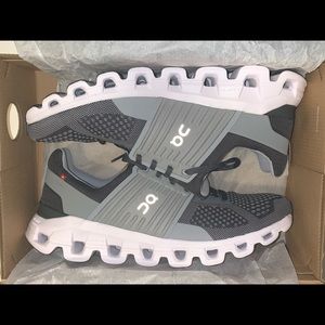 On Running Cloudswift Swiss Engineering Sneakers